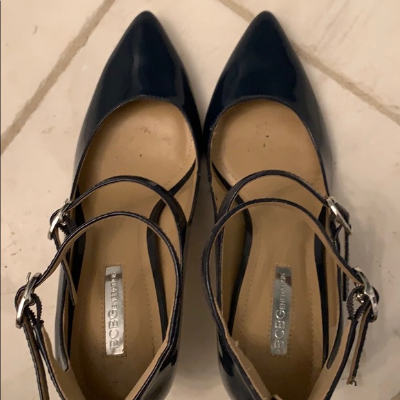 BCBG PUMPS - Picture 3 of 6